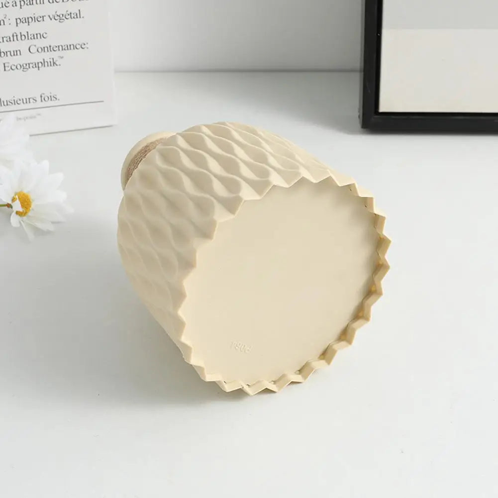 DIY Rope Plastic Vase for Flower Arrangements